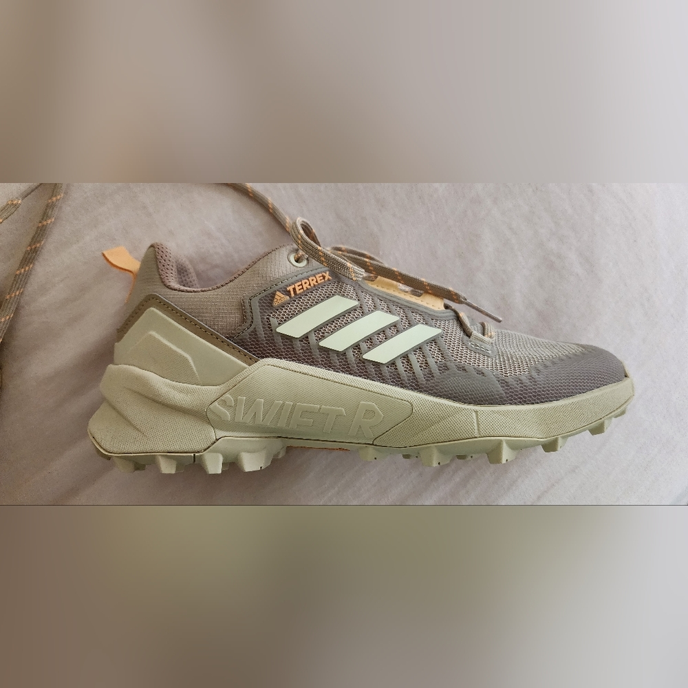 Adidas Terrex Swift R3 Hiking Shoes Size 8 - Picture 4 of 9
